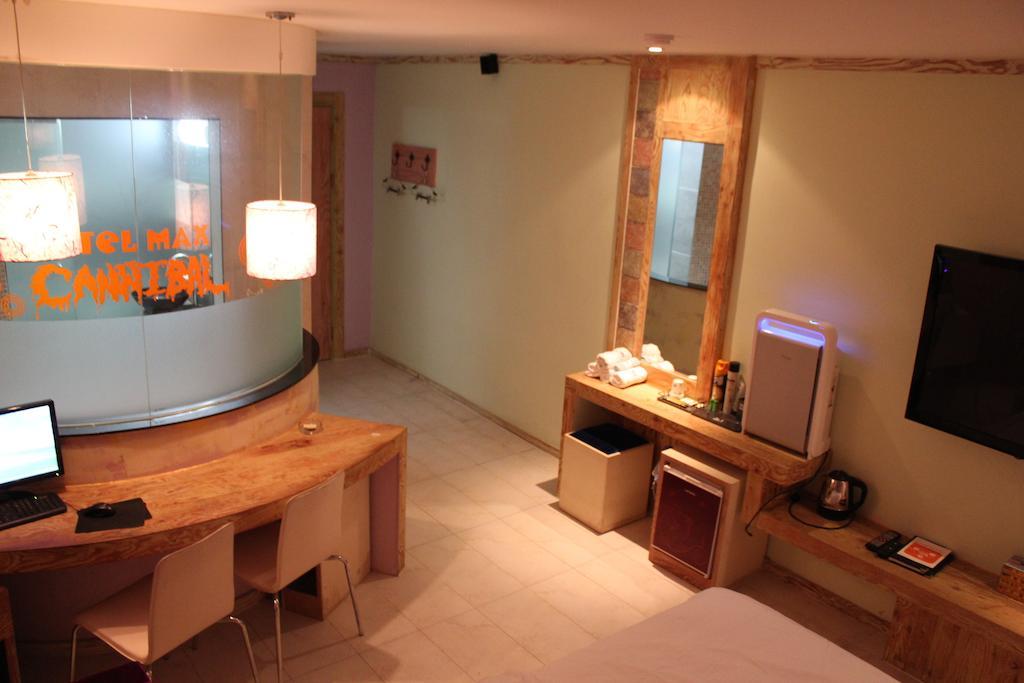 Max Hotel แทจ็อน ภายนอก รูปภาพ