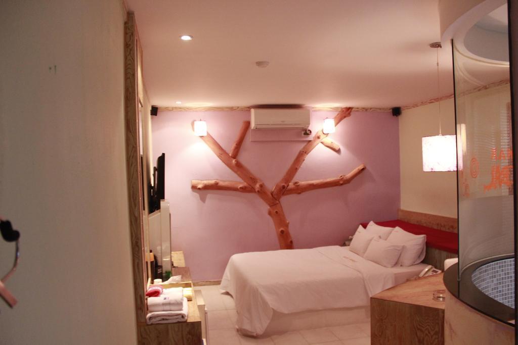 Max Hotel แทจ็อน ภายนอก รูปภาพ