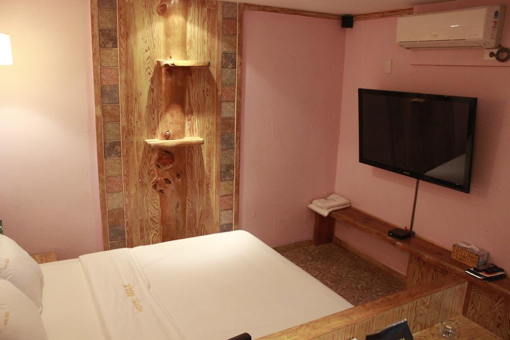 Max Hotel แทจ็อน ภายนอก รูปภาพ