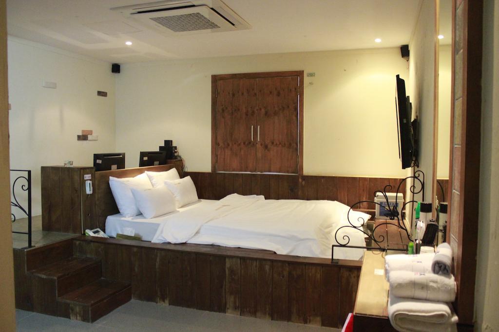 Max Hotel แทจ็อน ภายนอก รูปภาพ
