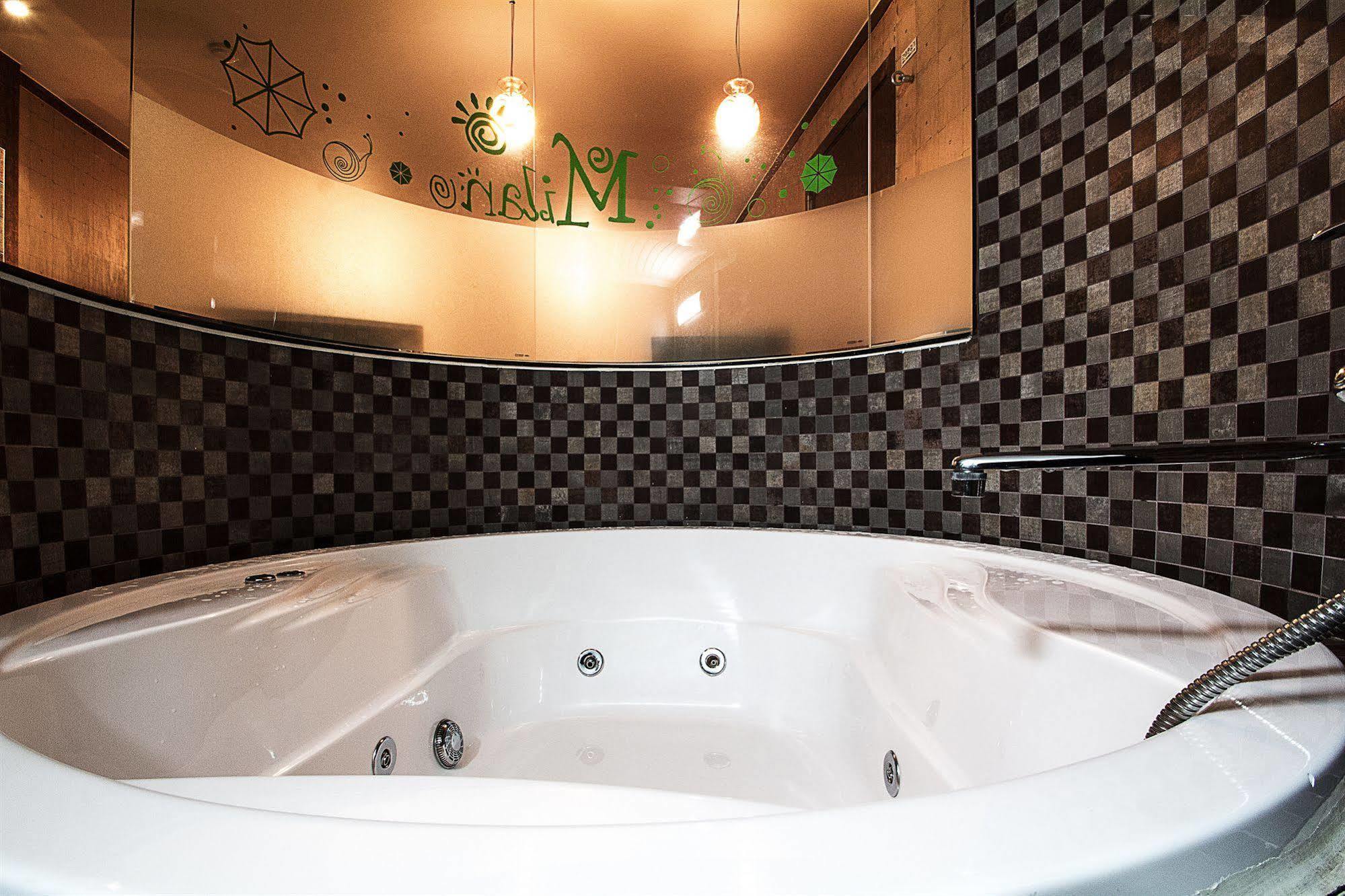 Max Hotel แทจ็อน ภายนอก รูปภาพ