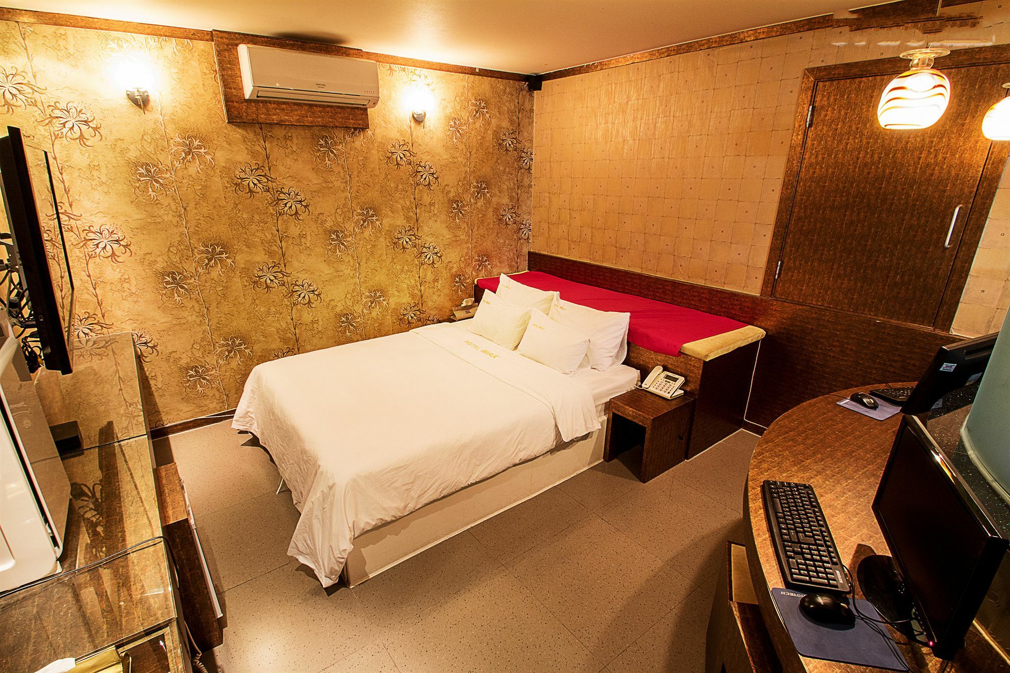 Max Hotel แทจ็อน ภายนอก รูปภาพ